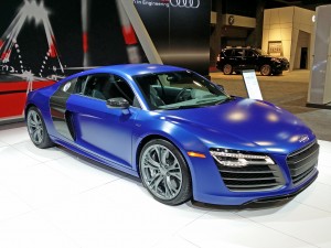 2014_Audi_R8_V10_plus